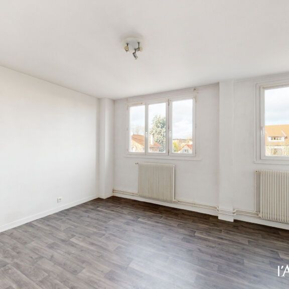 Location appartement 1 pièce, 27.93m², Massy - Photo 1