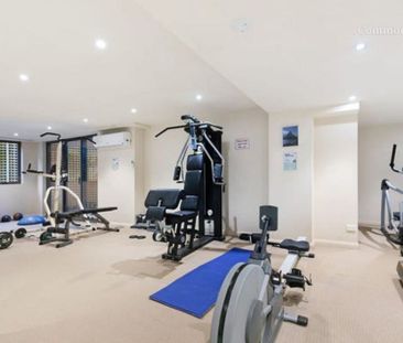 Wollstonecraft - Photo 4