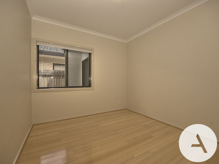 6 Epstein St, Franklin ACT 2913 - House For Rent | Domain - Photo 2