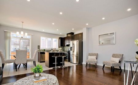 For Lease - 47 Radial Drive, Aurora, Ontario - Photo 3