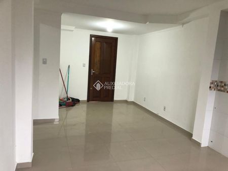 Sobrado com 3 quartos e 150m² para alugar em Fátima, Canoas. - Photo 4