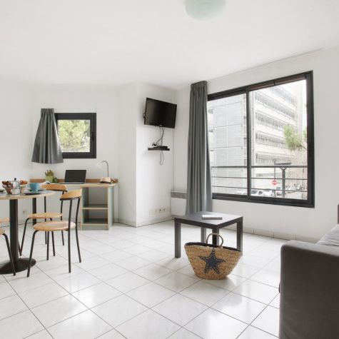 T2 30 m² à 42 m² à partir de 820€ - Photo 1