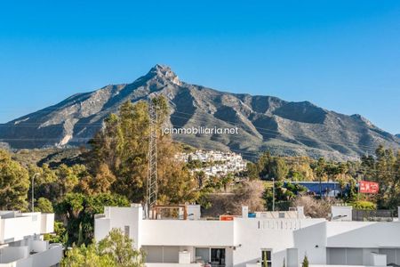 Ático en Marbella, Nueva Andalucia, alquiler - Photo 4