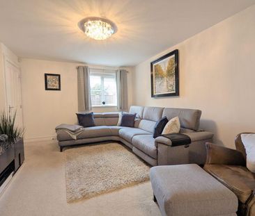 3 bedroom detached house to rent - Photo 2