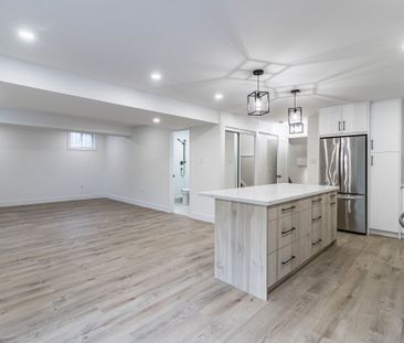 For Lease - 3278 Trevor Court Unit# Lower Level, Mississauga, Ontario - Photo 1