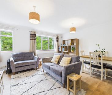 3 bedroom flat to rent - Photo 3