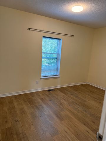 For Lease - 1529 Queen Street Unit# 1, Caledon, Ontario - Photo 5