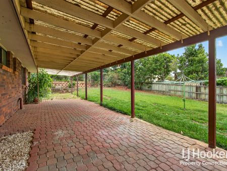 Low Set Brick Home Offering Comfort, Convenience and Charm - Photo 3