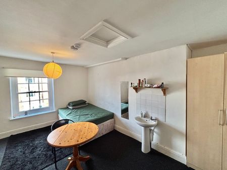 St James Street, Taunton, Somerset - Photo 4