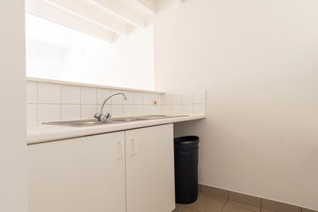 Lichtrijk appartement met 1 slaapkamer in het centrum - Photo 3