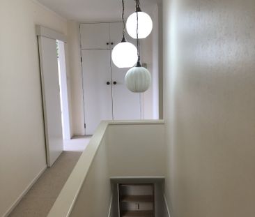 Large home in Kamo West! - Photo 4