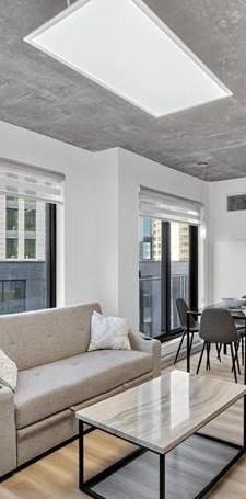 Condo Style Loft 1 chambre a coucher Griffintown 1085 Smith, Montreal FULLY FURNISHED/MEUBLÉ, gym, pool, spa, appliances, piscine, electros - Photo 1