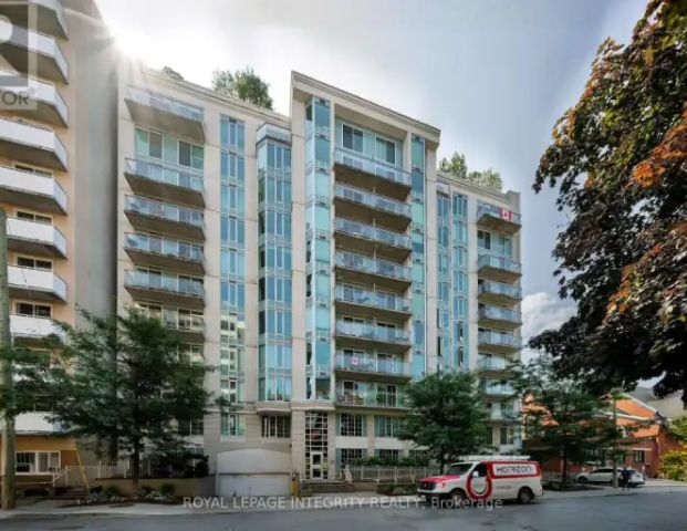 203 - 138 SOMERSET STREET W | 203 - 138 SOMERSET STREET W, Ottawa - Photo 1