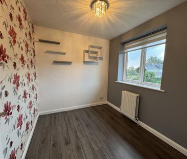 3 bedroom semi-detached house to rent - Photo 6