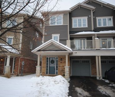 For Lease - 14 Taberet Crescent, Oshawa, Ontario - Photo 2