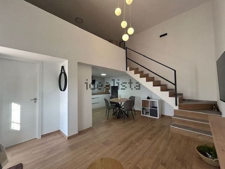 Alquiler de dúplex en Calle Cepa - Photo 2