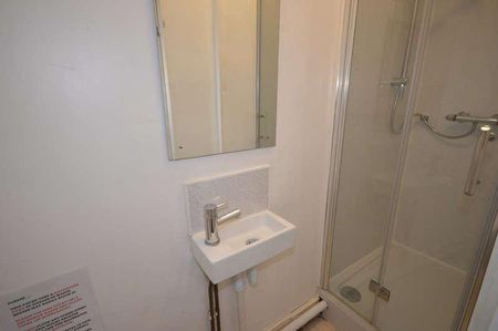 Waterloo Road, Winton, BH9 - Photo 5