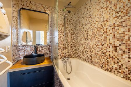 Duplex meublé et équipé avec vue Saône - Photo 2