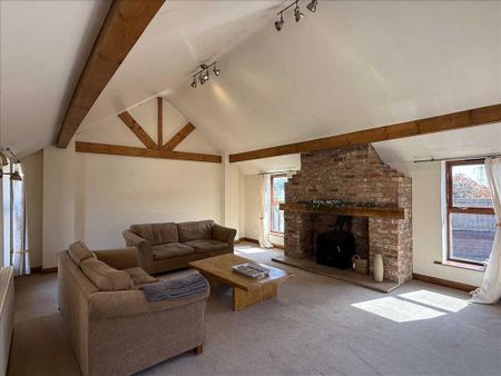 4 bedroom detached house to rent - Photo 4