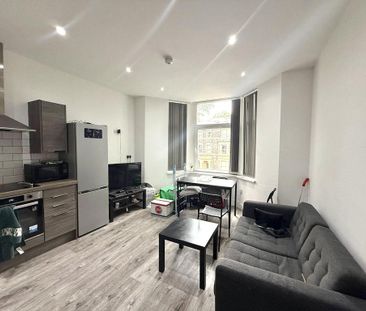 2 bedroom house to rent - Photo 1