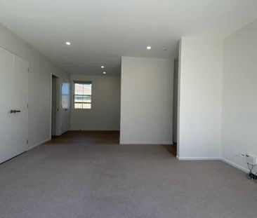 Addington Townhouse - Photo 1