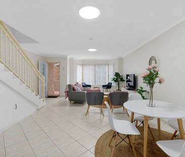 2/2-4 Myrtle Road, Bankstown NSW 2200 - Townhouse For Rent | Domain - Photo 2