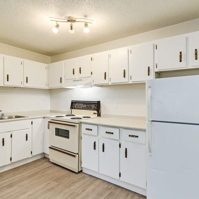 Classic Suite - 1 Bedroom - Photo 1