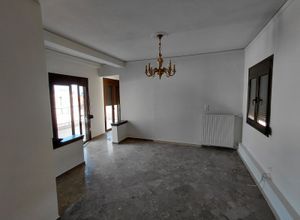 Διαμέρισμα για ενοικίαση - Καρδίτσα, - Φωτογραφία 2