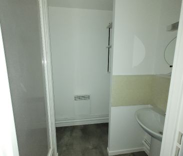 Location Appartement 2 pièces 28m² ARRAS 62000 - Photo 5