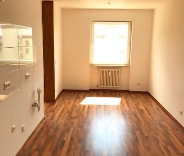 renovierte 2 ZKB-Wohnung (Saarbrücken-Eschberg) - Foto 1