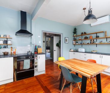 Gorgeous Standalone Cottage in New Brighton! - Photo 5