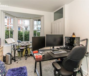 4 bedroom terraced house to rent - Photo 5