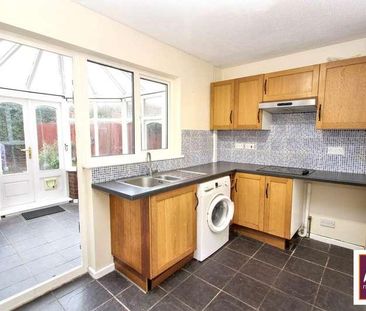 Bowmont Drive, Aylesbury, HP21 - Photo 1