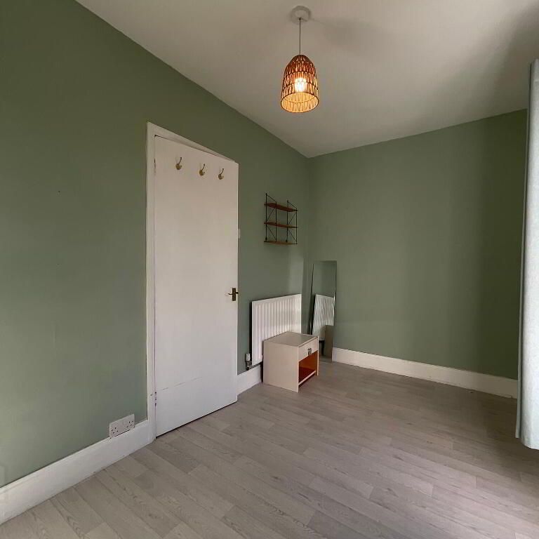 16 Oakley Street, Belfast, BT14 8BL - Photo 1