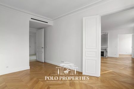 Appartement à louer à Paris 8Ème - Photo 3