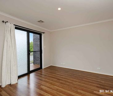 Spacious Functional Living - Photo 4