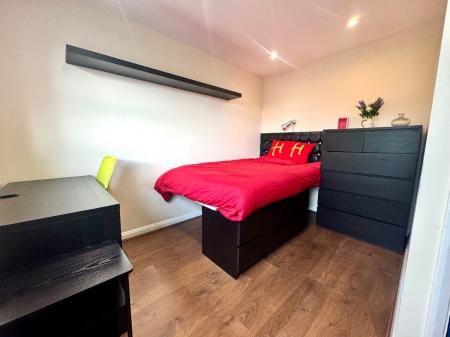 5 Bed Student House - 50 New Ruttington Lane - Photo 4