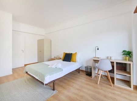 Alameda das Linhas de Torres, Lisbon, Lisbon 1750-248 - Photo 2