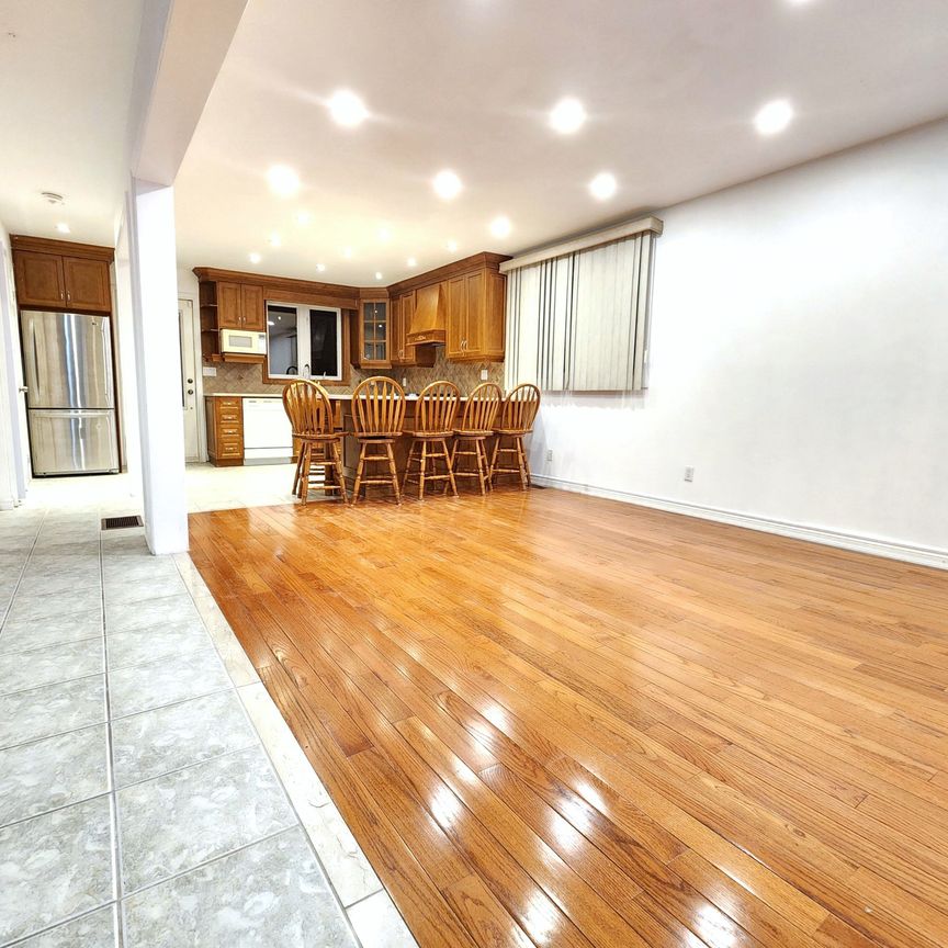 For Lease - 7 Cliff Street, Toronto, Ontario - Photo 1