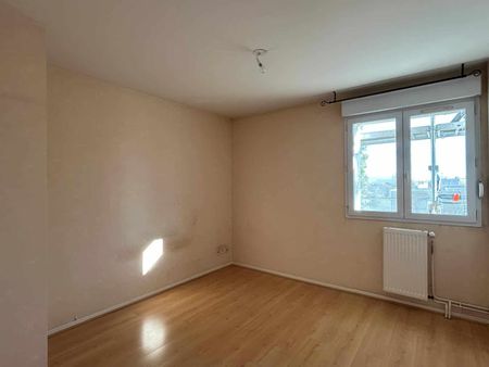 APPARTEMENT T4 78m2 AVEC LOGGIA - Photo 2