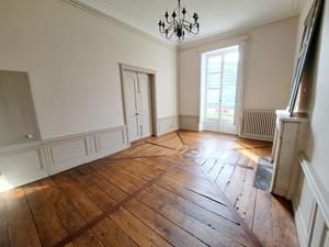 Location - Appartement T4 Nantes Centre Ville - Photo 1
