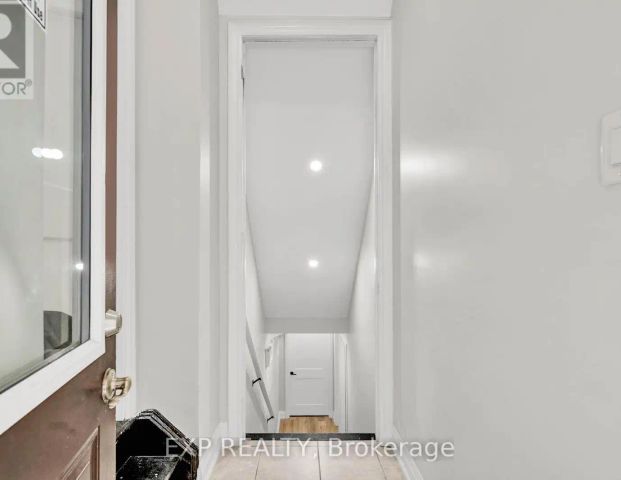UNIT B - 448 DOUGALL AVENUE — 2 Bedroom - Photo 1