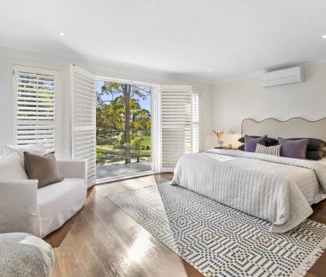 Elegant North Facing Residence with Fairway Frontage - Photo 5