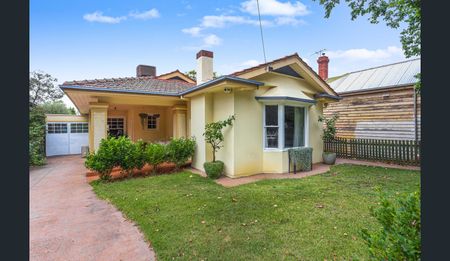 50 Electra Street, Williamstown VIC 3016 - House For Rent | Domain - Photo 3