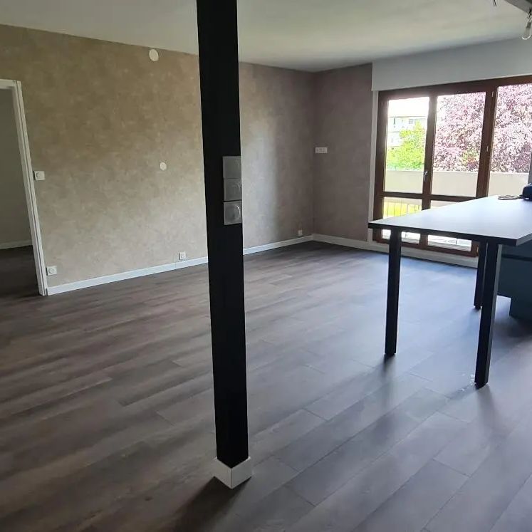 Appartement à louer 4 pièces 78m² - Photo 1