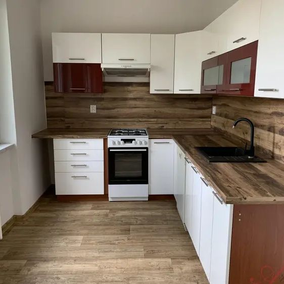 Nájem bytu 2kk, U Sportoviště, Poruba, Ostrava - Photo 1