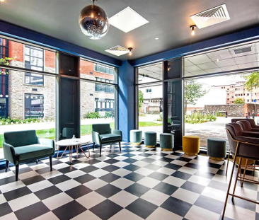 1 bedroom in a flat share to rent - Photo 4