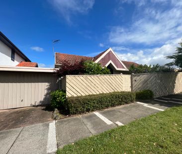 403B Glen Eira Road CAULFIELD NORTH - Photo 4