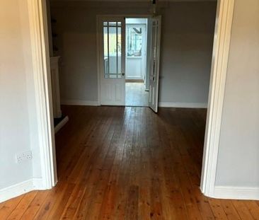 3 bedroom terraced house to rent - Photo 4