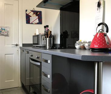 Priory, Wellington, Somerset, TA21 - Photo 4